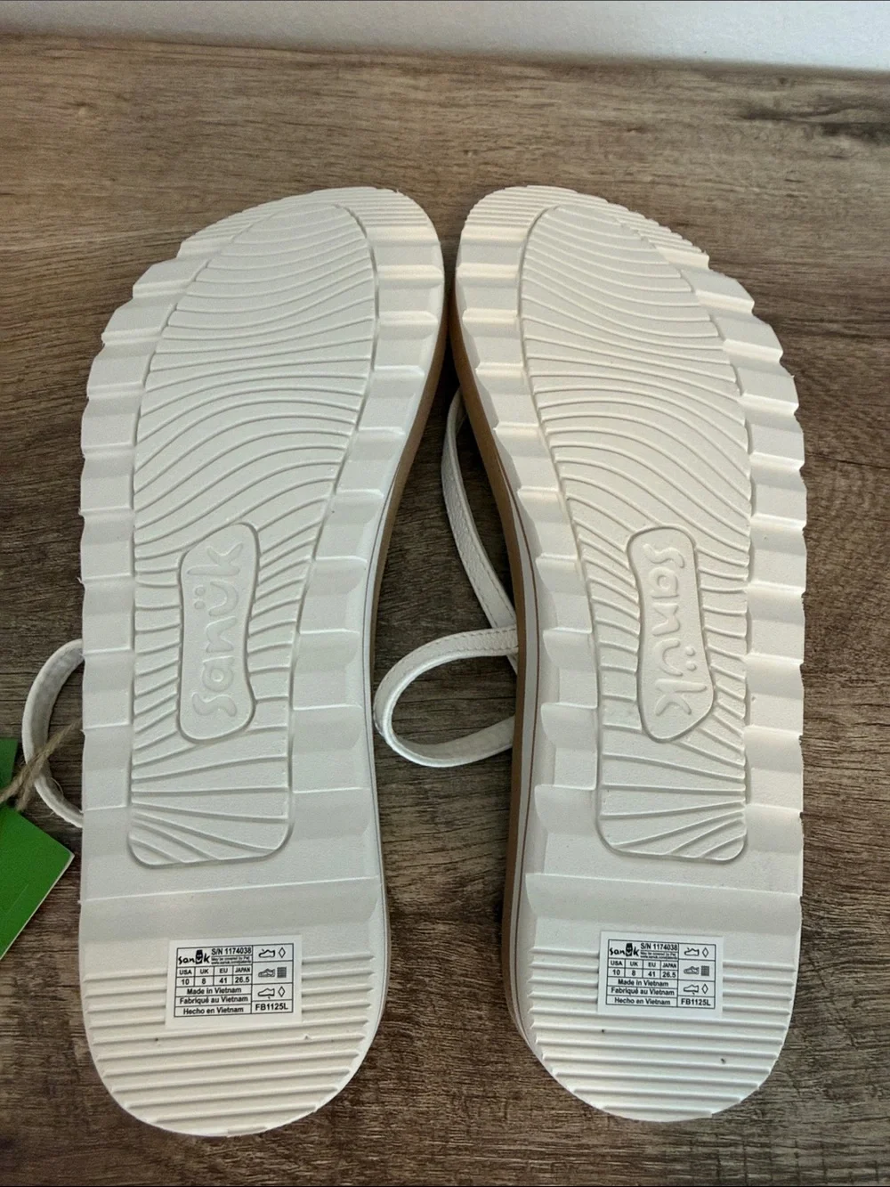 Sanuk Yoga Strappy Sandals